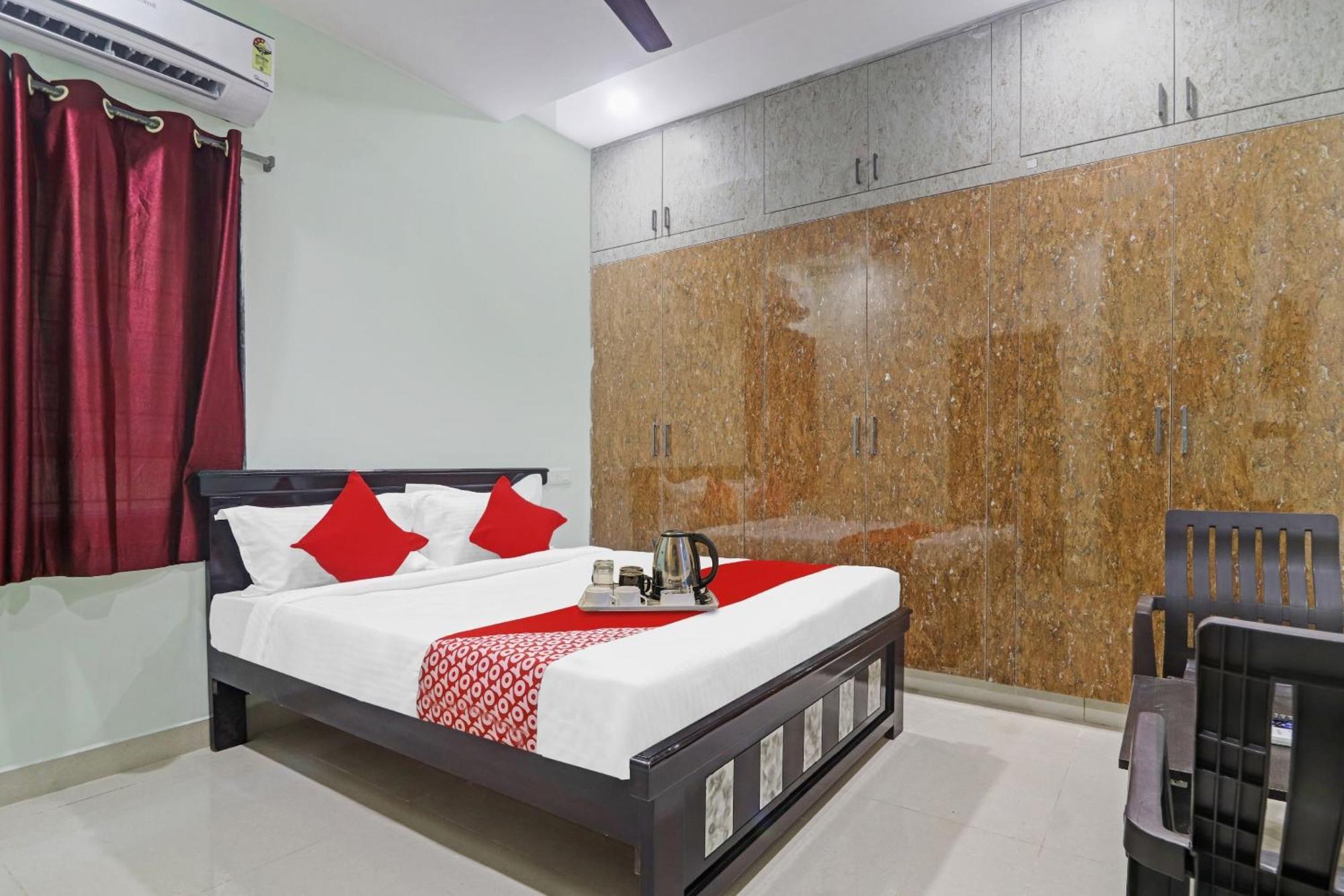 Hotel O Hanuma Residency Sururnagar Exterior photo