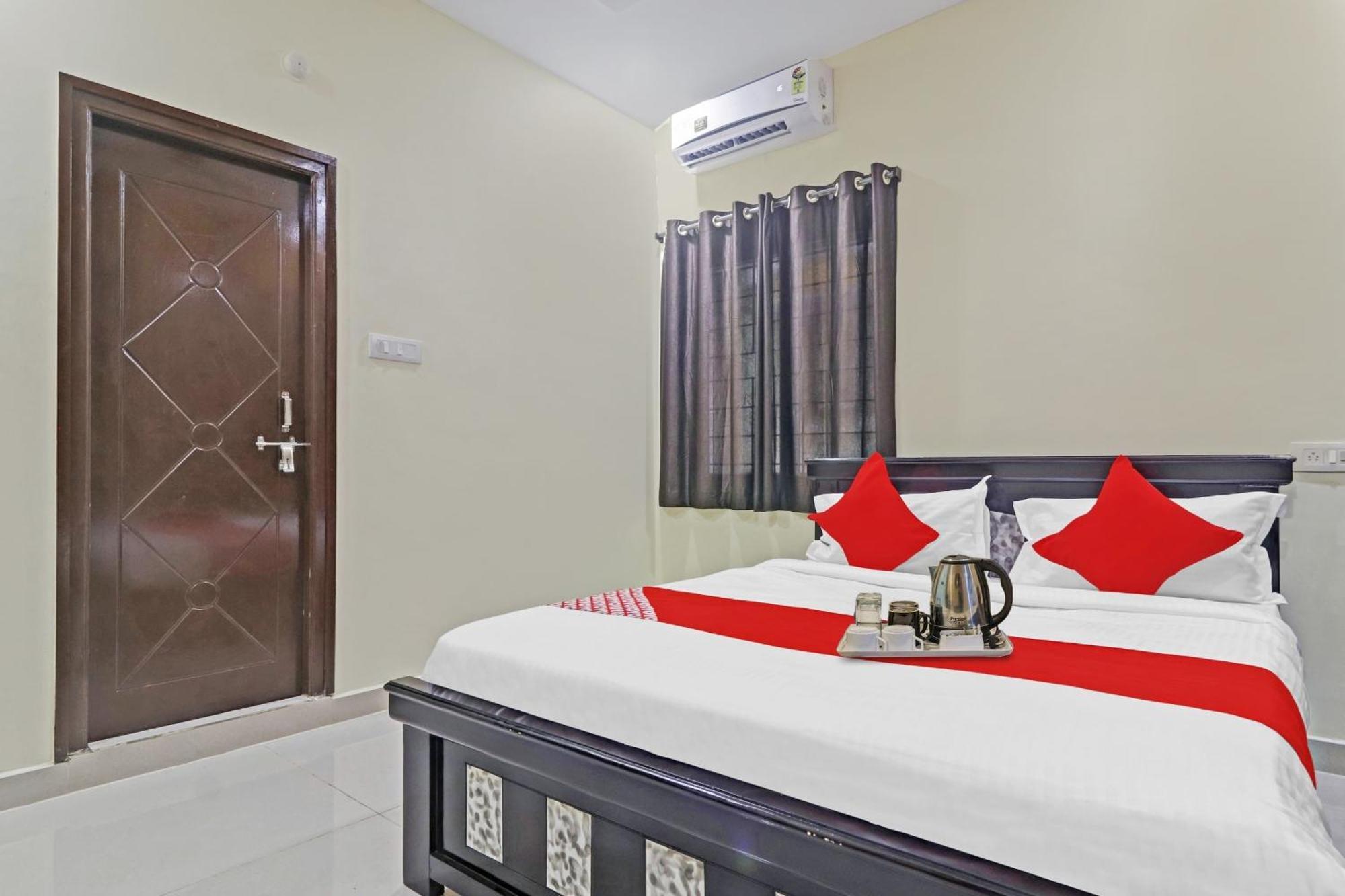 Hotel O Hanuma Residency Sururnagar Exterior photo