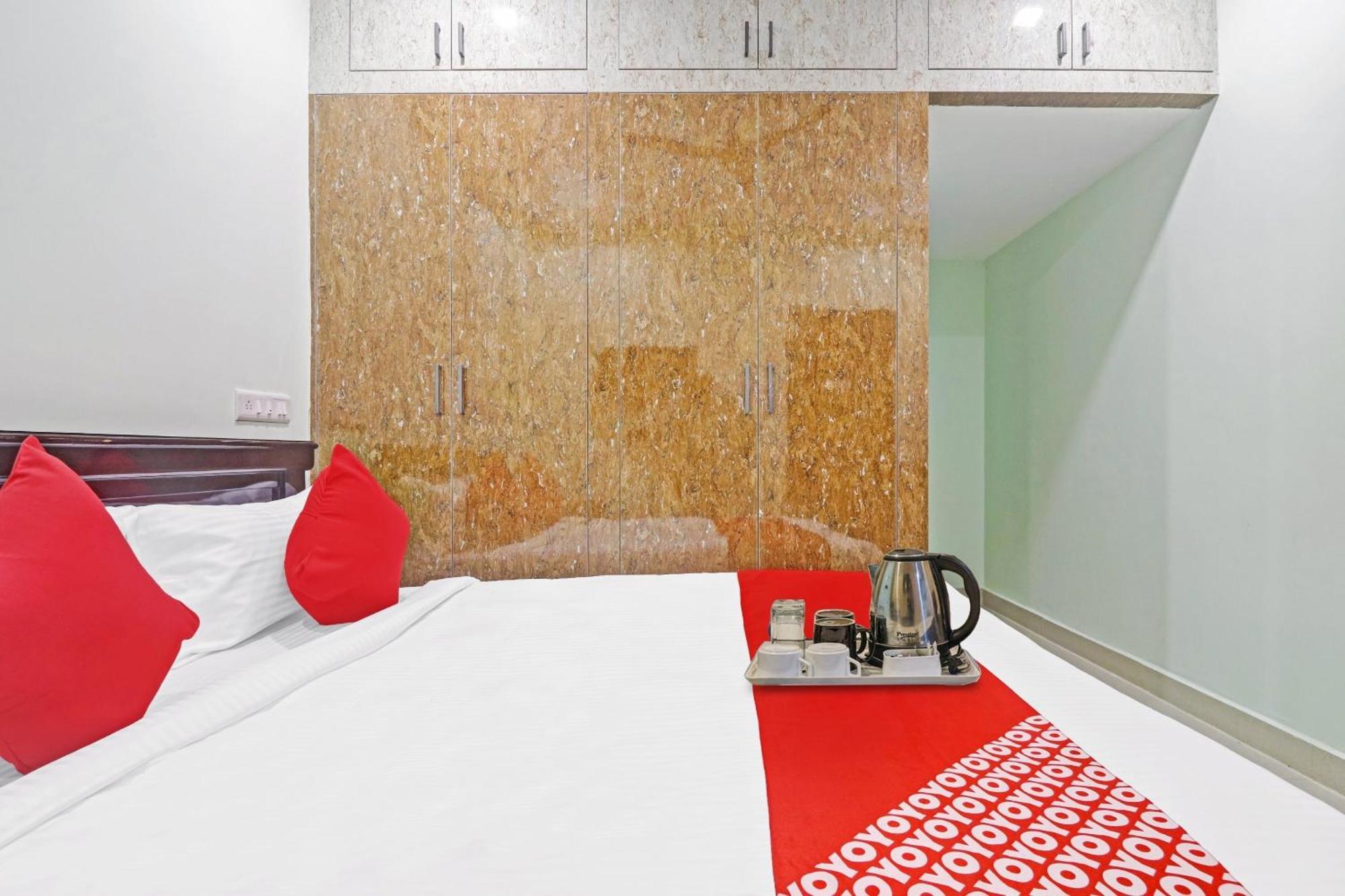 Hotel O Hanuma Residency Sururnagar Exterior photo
